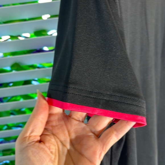 NEW! Black top with pink contrast color trim - Picture 4 of 6